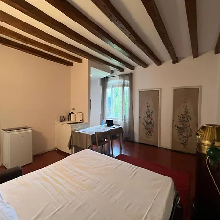 Apartment Buk - Nel Cuore Di Citta Alta Bergamo